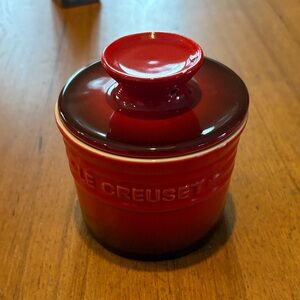 Preowned Le Creuset butter crock